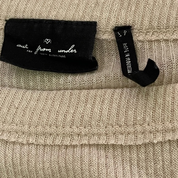 Out From UnderBy Urban Outfitters Tan Waffle Print Top Sz Small - Picture 6 of 7